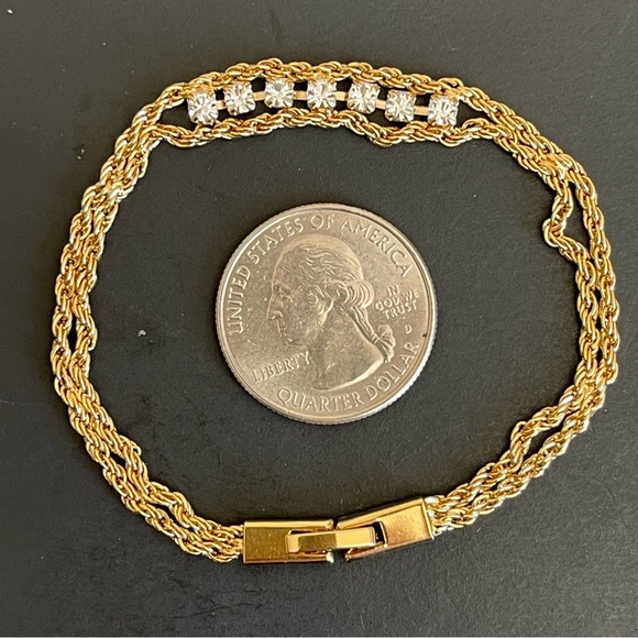 Elegant Gold tone rope Chain rhinestone Bracelet - Picture 5 of 5